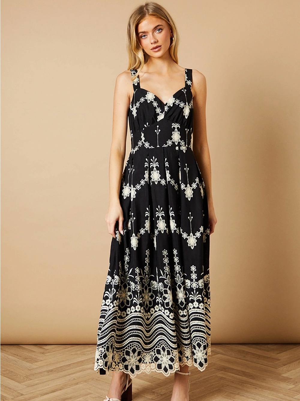 NWT Oasis Floral Embroidered Strappy Maxi Dress US 4 Autumn Wedding Guest